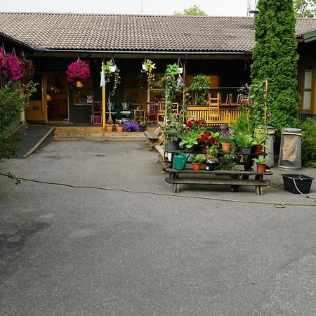 Bredaengs Hostel สต็อกโฮล์ม ภายนอก รูปภาพ